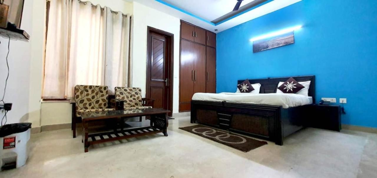 Hotel Inn Noida Exterior photo